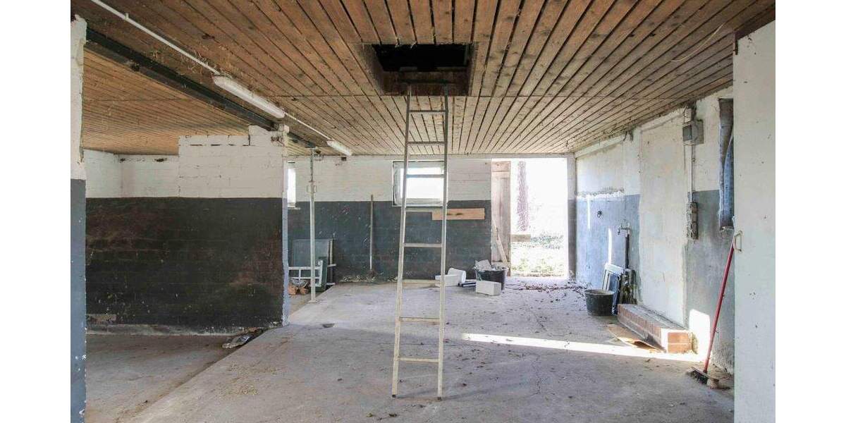 Einfamilienhaus Almdorf - 5 Zimmer, 160.000&euro; | Angebot:25737413