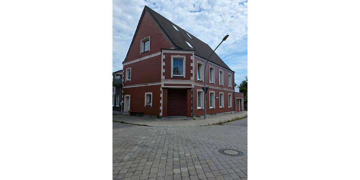 Mehrfamilienhaus, Wohnhaus Friedrichstadt - 12 Zimmer, 200 m&sup2;, 225.000&euro; | Angebot:27070511