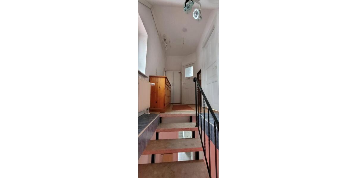 Etagenwohnung Linden - 5 Zimmer, 100 m&sup2;, 1.500&euro; | Angebot:26038560
