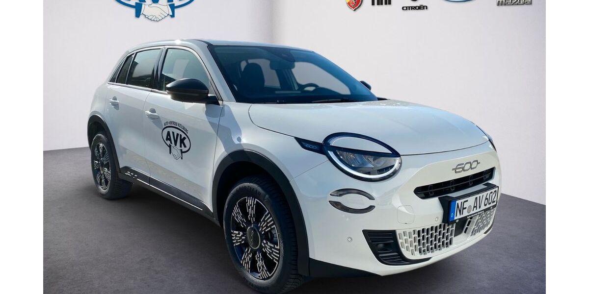 Fiat 600 4.550 km 23.990 &euro; Husum 25813