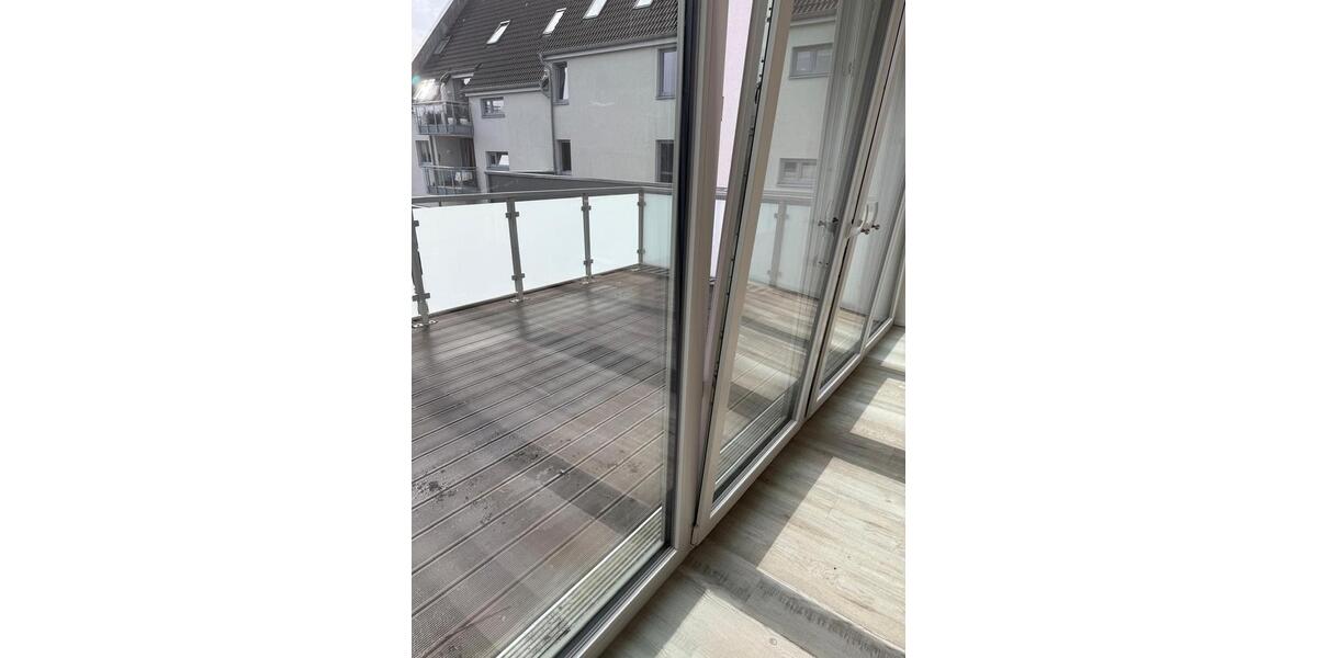 Etagenwohnung Husum - 2 Zimmer, 76 m&sup2;, 980&euro; | Angebot:25959736