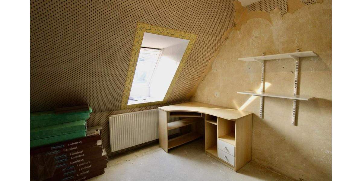 Doppelhaushälfte Sönnebüll - 7 Zimmer, 210 m&sup2;, 310.000&euro; | Angebot:25822647