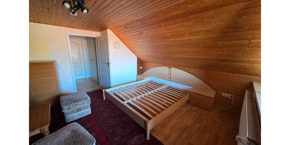 Einfamilienhaus Delve - 9 Zimmer, 200 m&sup2;, 420.000&euro; | Angebot:26679675