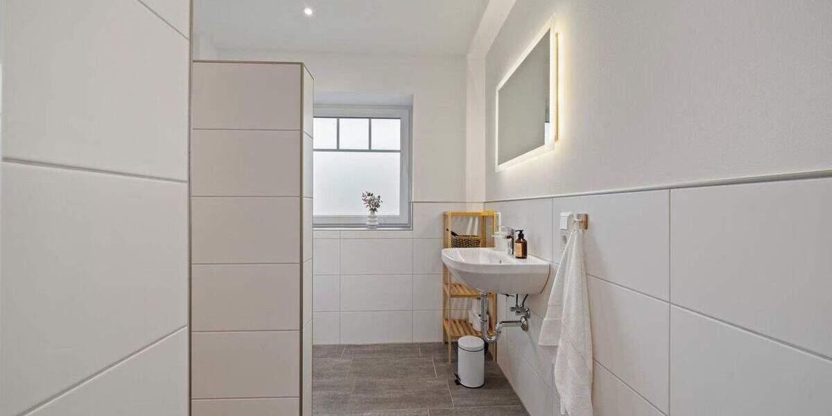 Reihenmittelhaus Stapel Steinschleuse - 3 Zimmer, 71 m&sup2;, 240.000&euro; | Angebot:25724194