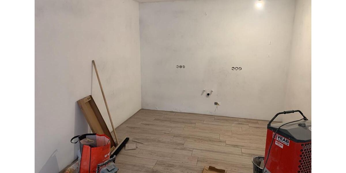 Erdgeschoßwohnung Langenhorn - 4 Zimmer, 94 m&sup2;, 1.250&euro; | Angebot:25658622