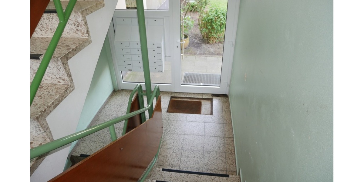 Etagenwohnung in Husum - mietfrei - 2 Zimmer mit Süd-Balkon zu verkaufen! - 2- Husum Porrenkroog | Angebot:20934848