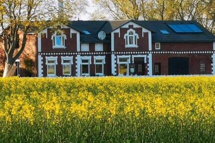 Haus Lunden - 10 Zimmer, 293 m&sup2;, 549.000&euro; | Angebot:23589132