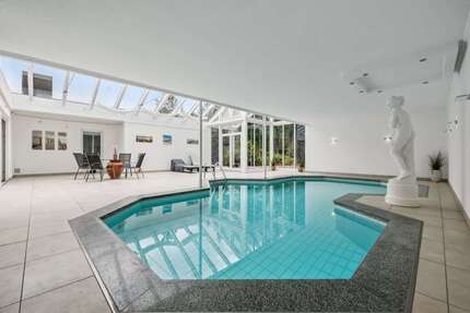 Haus Bordelum - 4 Zimmer, 306 m&sup2;, 599.000&euro; | Angebot:24781523