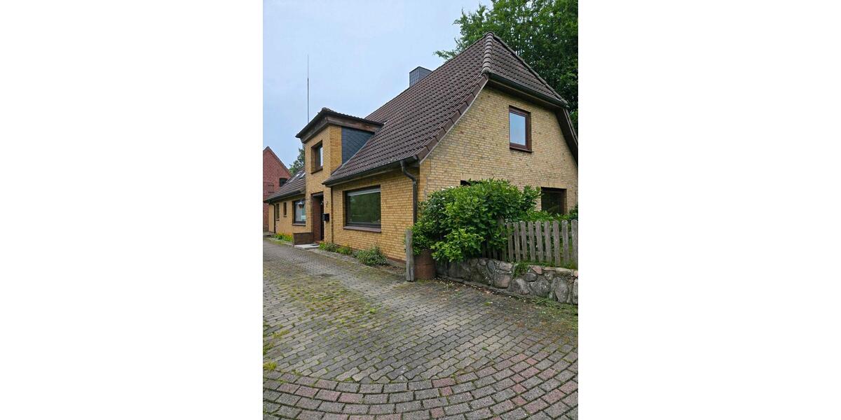 Einfamilienhaus Schwabstedt - 6 Zimmer, 130 m&sup2;, 220.000&euro; | Angebot:26930632