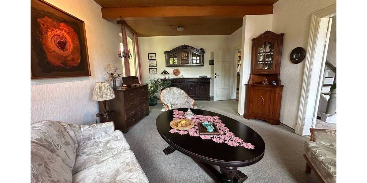 Einfamilienhaus Bredstedt - 8 Zimmer, 170 m&sup2;, 225.000&euro; | Angebot:25780897