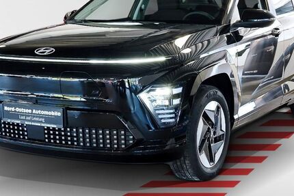 Hyundai KONA 4.500 km 35.770 &euro; Husum 25813