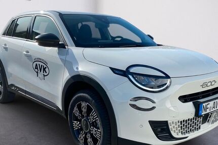 Fiat 600 4.550 km 23.790 &euro; Husum 25813