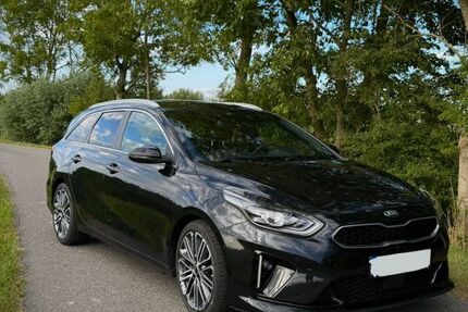 Kia ceed / Ceed 99.870 km 17.600 &euro; Tönning 25833