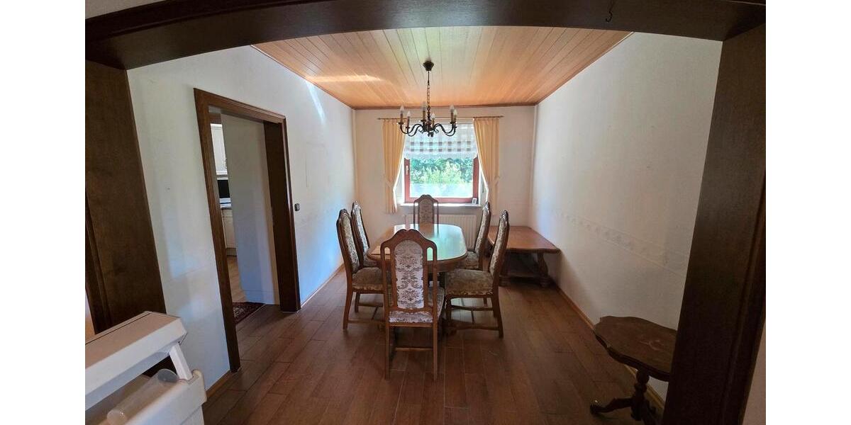 Einfamilienhaus Delve - 9 Zimmer, 200 m&sup2;, 420.000&euro; | Angebot:26679675