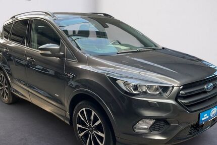 Ford Kuga 97.257 km 15.990 &euro; Husum 25813