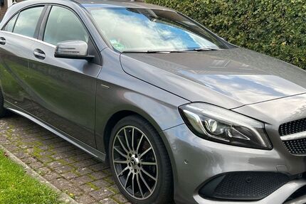 Mercedes-Benz A 180 138.650 km 13.999 &euro; Simonsberg 25813