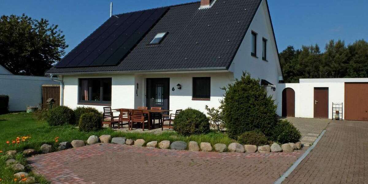 Einfamilienhaus Pellworm - 6 Zimmer, 130 m&sup2;, 999.000&euro; | Angebot:26002371