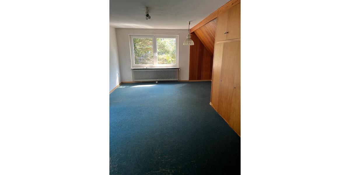 Einfamilienhaus Schwabstedt - 8 Zimmer, 200 m&sup2;, 270.000&euro; | Angebot:26977125