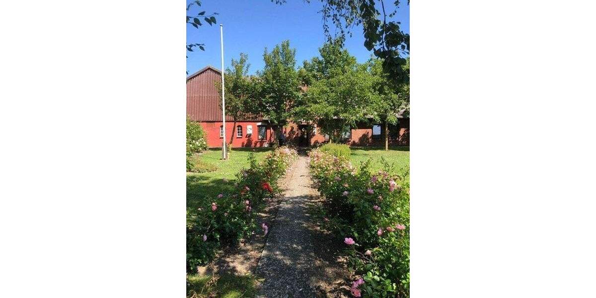 Bauernhaus, Landhaus Pellworm - 7 Zimmer, 172 m&sup2;, 349.000&euro; | Angebot:25672660