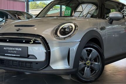Mini Cooper SE 4.703 km 21.990 &euro; Husum 25813