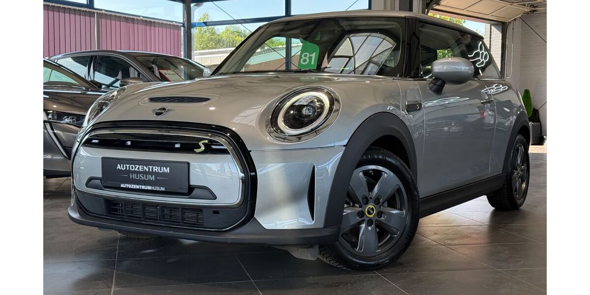 Mini Cooper SE 4.703 km 21.990 &euro; Husum 25813