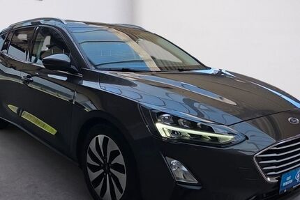 Ford Focus 81.517 km 15.990 &euro; Husum 25813
