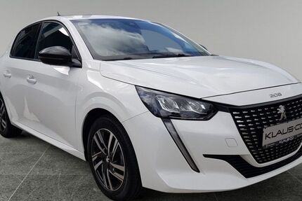 Peugeot 208 15.109 km 17.990 &euro; Husum 25813