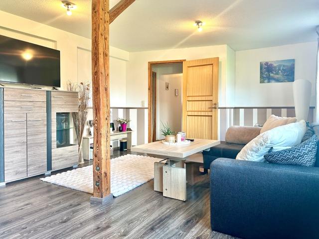 Etagenwohnung Pahlen - 3 Zimmer, 100 m&sup2;, 650&euro; | Angebot:26007568