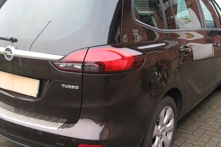Opel Zafira Tourer 87.400 km 7.650 &euro; Husum 25813