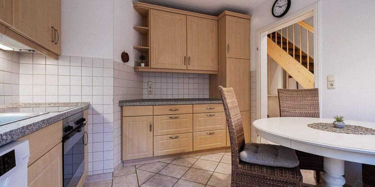 Mehrfamilienhaus, Wohnhaus Bordelum / Büttjebüll Büttjebüll - 8 Zimmer, 203 m&sup2;, 549.000&euro; | Angebot:25661136