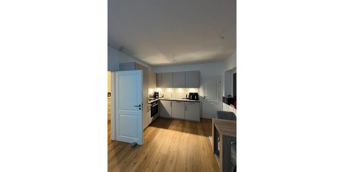 Etagenwohnung Erfde - 2 Zimmer, 74 m&sup2;, 900&euro; | Angebot:25916367