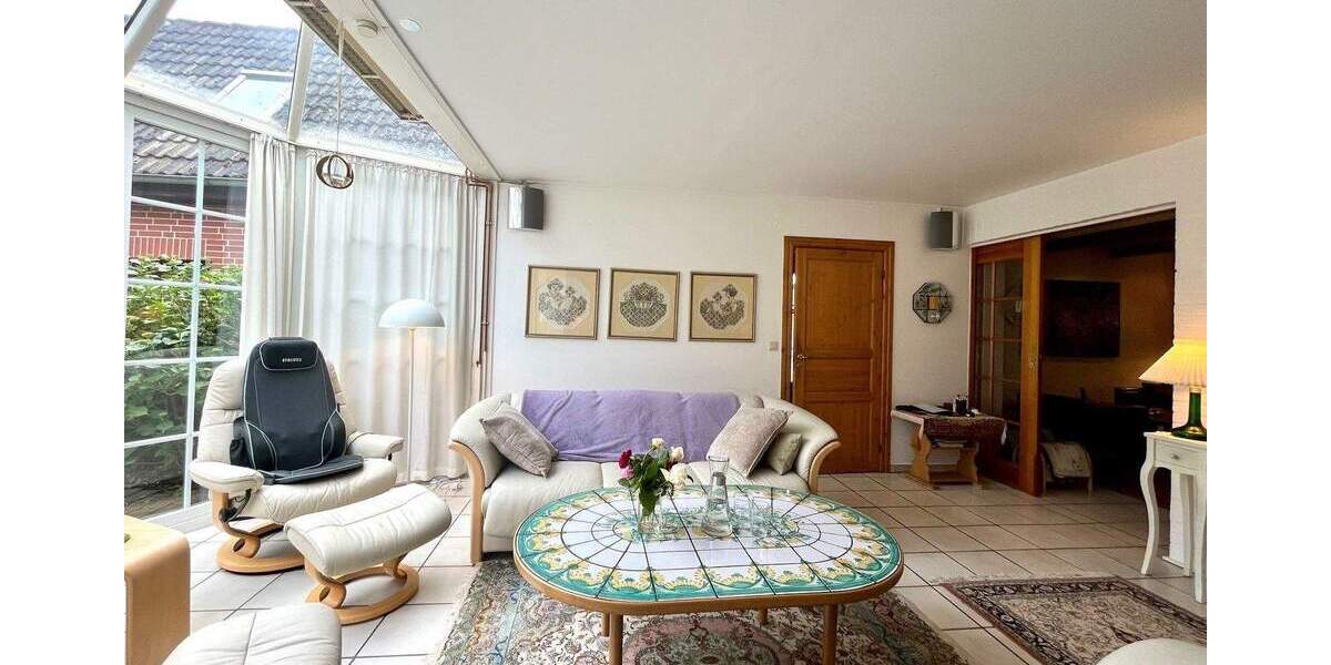 Einfamilienhaus Tating - 8 Zimmer, 289 m&sup2;, 749.000&euro; | Angebot:25672782