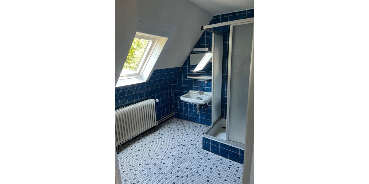 Einfamilienhaus Schwabstedt - 8 Zimmer, 200 m&sup2;, 270.000&euro; | Angebot:26977125