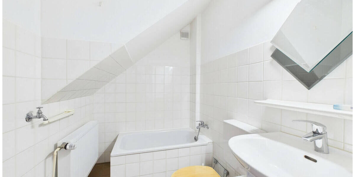 Doppelhaushälfte Husum Altstadt - 3 Zimmer, 110 m&sup2;, 1.500&euro; | Angebot:26037044