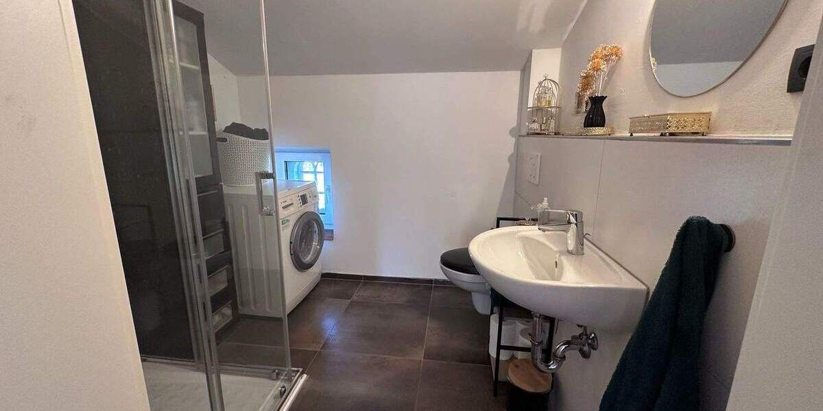 Mehrfamilienhaus, Wohnhaus Wiemerstedt - 7 Zimmer, 314 m&sup2;, 395.000&euro; | Angebot:25815556