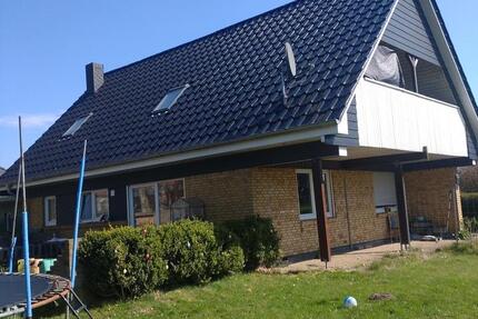 Haus Ostenfeld (Husum) - 5 Zimmer, 141 m&sup2;, 250.000&euro; | Angebot:24261353