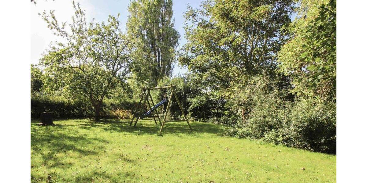 Einfamilienhaus Wesselburenerkoog - 4 Zimmer, 98 m&sup2;, 245.000&euro; | Angebot:25938975