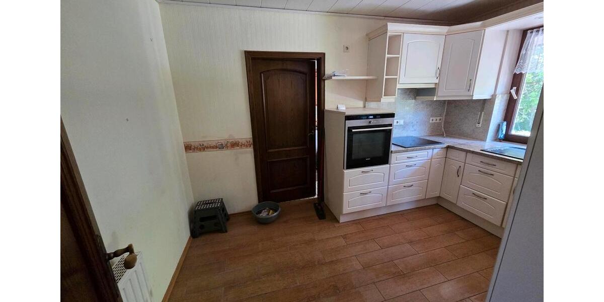 Einfamilienhaus Delve - 9 Zimmer, 200 m&sup2;, 420.000&euro; | Angebot:26679675