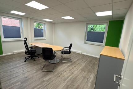 Gewerbeobjekt Garding - 450&euro; | Angebot:22107303