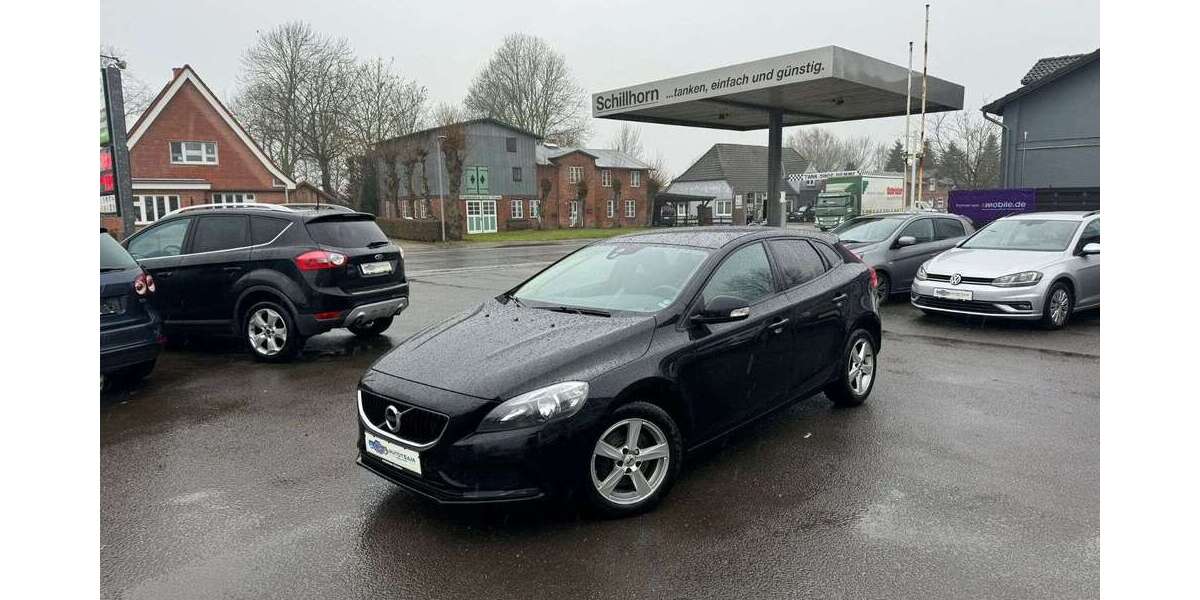 Volvo V40 193.000 km 9.699 &euro; Hemme 25774