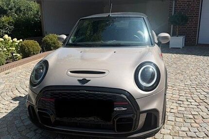 Mini John Cooper Works Cabrio 35.000 km 38.500 &euro; Hattstedt 25856