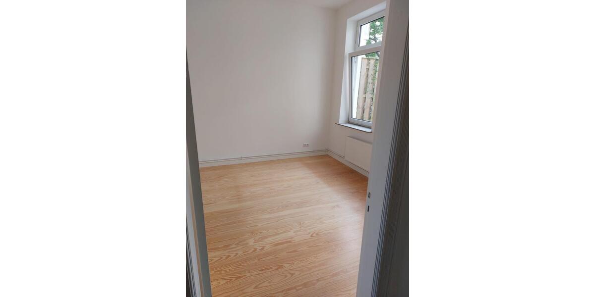 Erdgeschoßwohnung Husum - 4 Zimmer, 83 m&sup2;, 700&euro; | Angebot:26608576