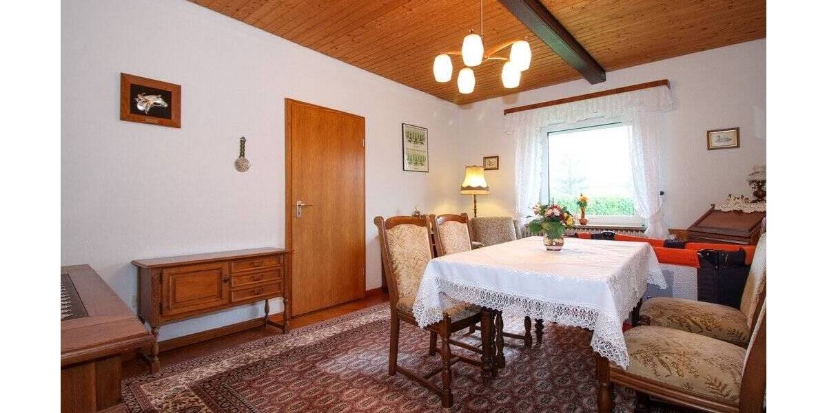 Einfamilienhaus Erfde - 7 Zimmer, 156 m&sup2;, 169.000&euro; | Angebot:25667573