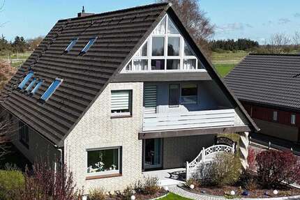 Haus Tating - 9 Zimmer, 257 m&sup2;, 899.000&euro; | Angebot:20401065