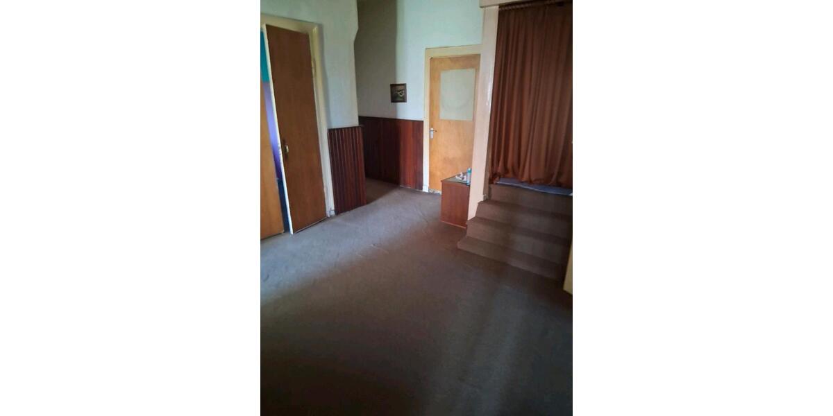 Einfamilienhaus Lunden - 11 Zimmer, 320 m&sup2;, 89.000&euro; | Angebot:26763136