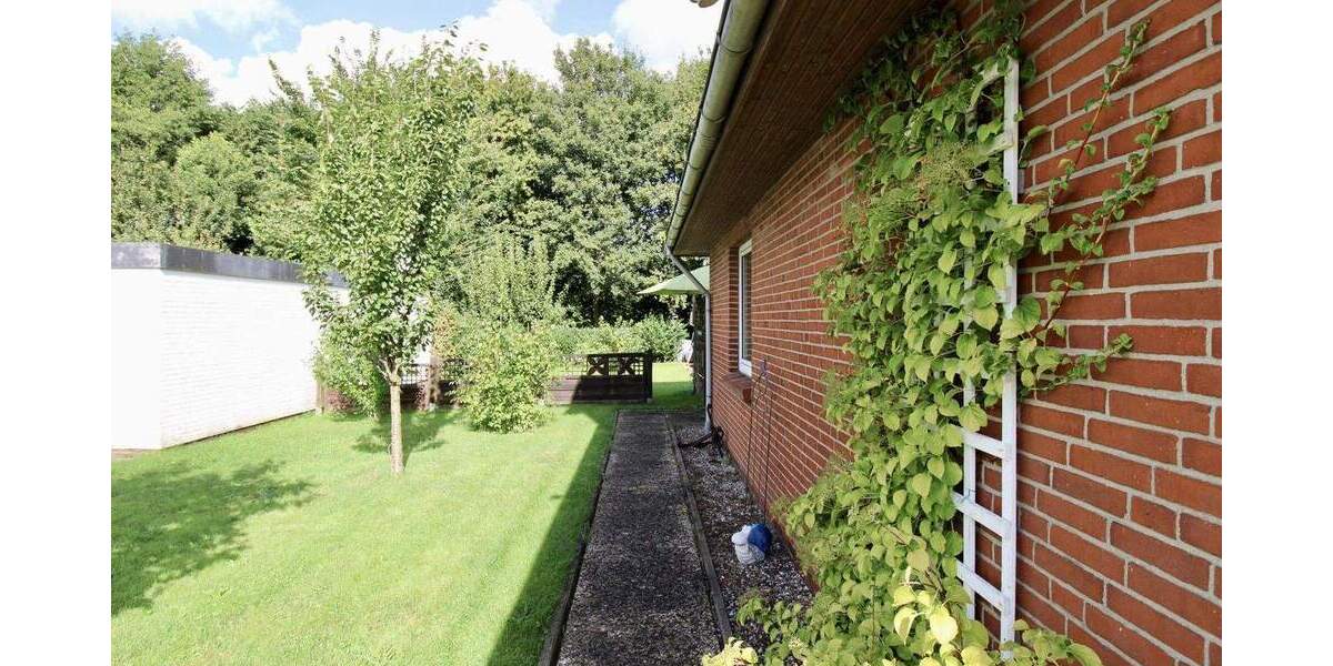 Einfamilienhaus Oldenswort - 4 Zimmer, 125 m&sup2;, 220.000&euro; | Angebot:25706545