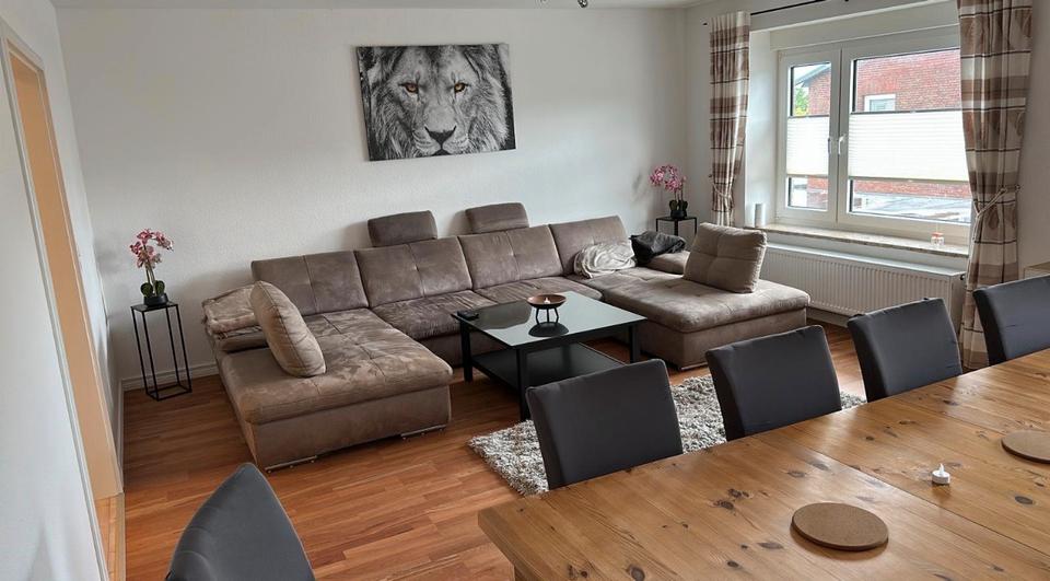 Etagenwohnung Stapel - 7 Zimmer, 258 m&sup2;, 36&euro; | Angebot:25143280
