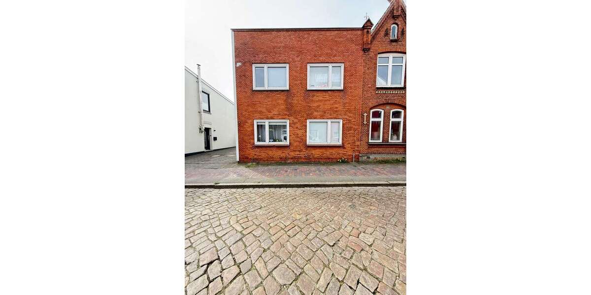 Einfamilienhaus Husum - 5 Zimmer, 110 m&sup2;, 149.000&euro; | Angebot:27015854