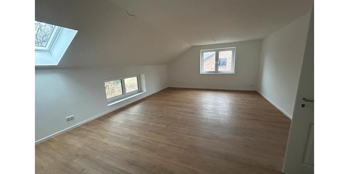 Etagenwohnung Weddingstedt - 2 Zimmer, 76 m&sup2;, 880&euro; | Angebot:25080230