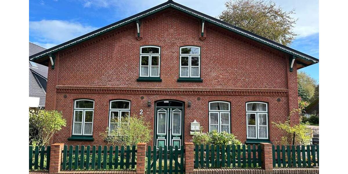 Einfamilienhaus Bergenhusen - 1 Zimmer, 300 m&sup2;, 355.000&euro; | Angebot:25708130